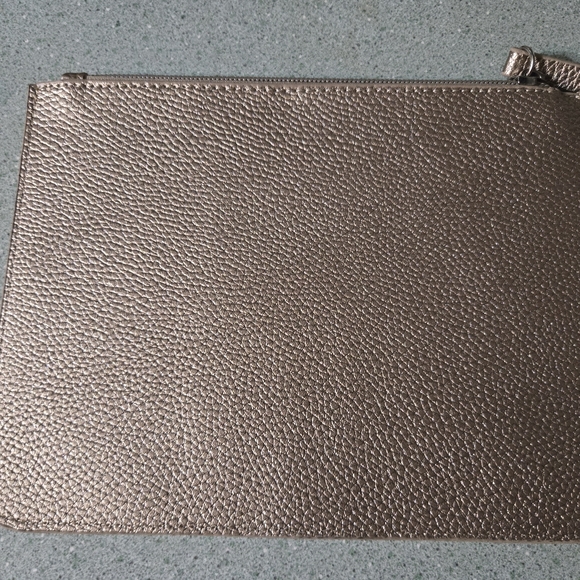 Gold bag NWT - Picture 2 of 2